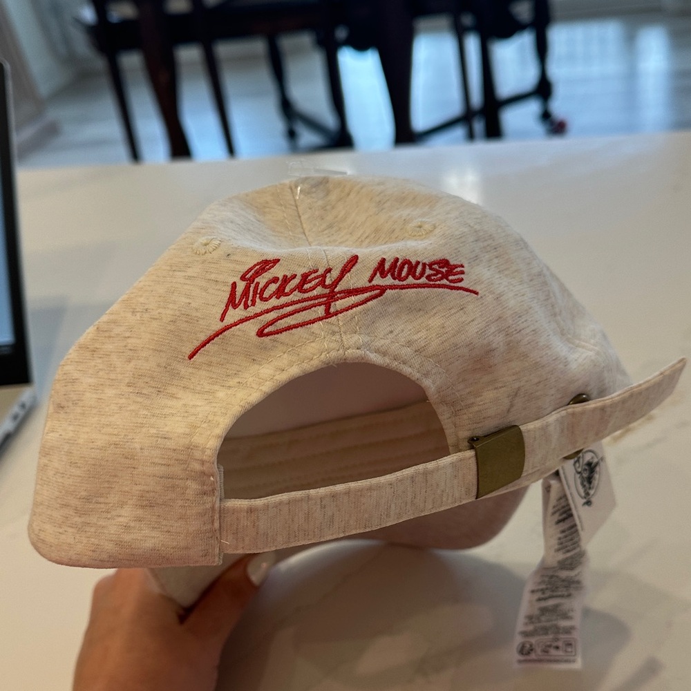 NWT Disney Christmas Mickey Hat - Picture 4 of 7